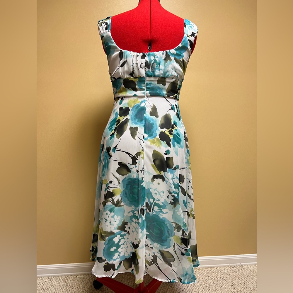 Connected Apparel Teal and Black Floral Midi Dress - Picture 6 of 9